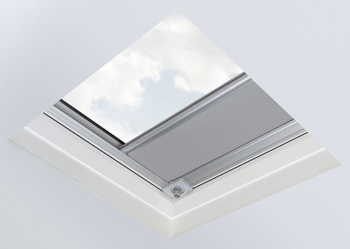 Roleta do okna dachowego FAKRO ARF/D 051 100x100 ręczna